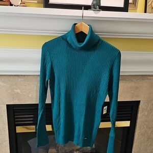 Halston Rich Teal Turtleneck Top NWT Size Med